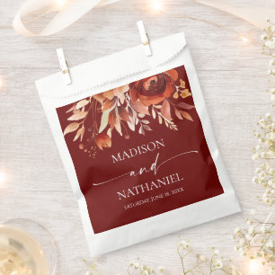 錆びたブルゴーニュ茶色のフローラ結婚の花 フェイバーバッグ