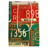 錆びた古いライセンスプレート ミディアムペーパーバッグ (裏面)