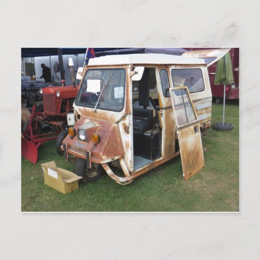 錆びた囲まれたスクーター ポストカード (正面)