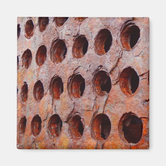 錆び付き有孔金属角磁石 マグネット (正面)