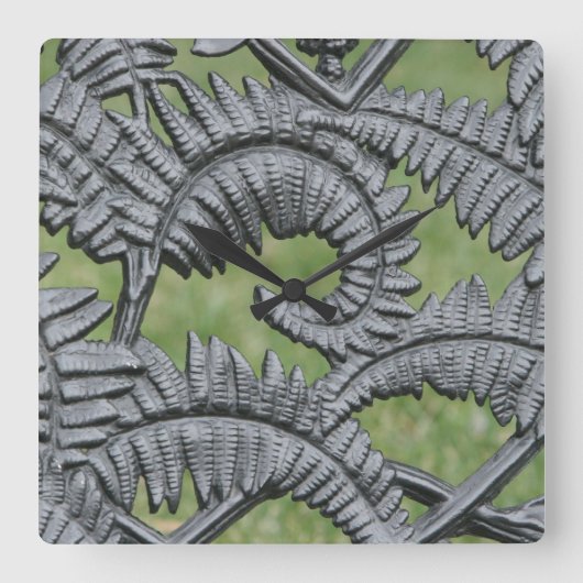 錬鉄時計 スクエア壁時計 (正面)