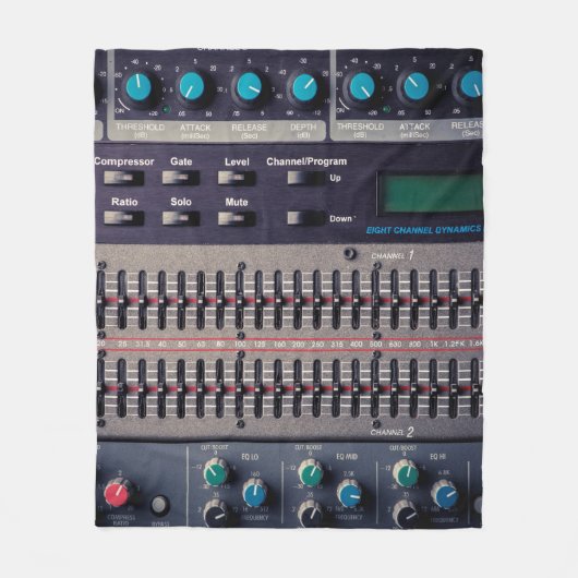 録音中のサウンドミキサーの多くのボタン フリースブランケット (正面)
