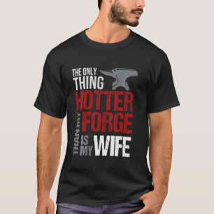 鍛冶屋の夫ギフト妻アンビルフォージメンズロー Tシャツ