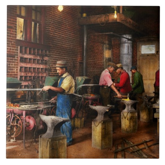 鍛冶屋 – Blacksmithing school 1899 タイル (正面)