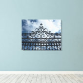 鍛錬鉄製ゲート3パネルキャンバス キャンバスプリント (インサイチュ (ウッドフロア))