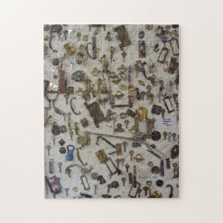 鍵の挑戦的なパズルの壁 ジグソーパズル