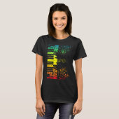鍵盤おもしろいマーチングバンドミュージシャン Tシャツ (正面フル)