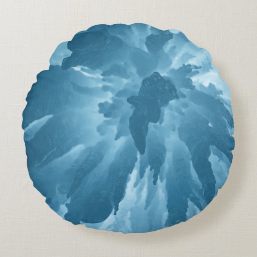 鍾乳石の低角度ビュー ラウンドクッション (正面)