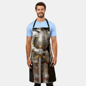 鎧おもしろい付きの輝く騎士 エプロン (着用した状態)