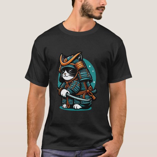 鎧を着た剣を持つ侍猫戦士 Tシャツ (正面)
