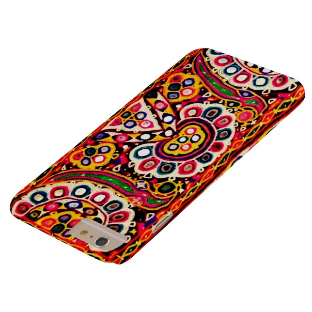 鏡の仕事の刺繍のデザインの場合 Case-Mate iPhoneケース (底面)