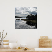 鏡反射、サラ島、タスマニア ポスター (キッチン)