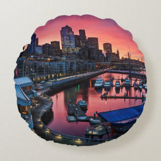 鐘港で見る桟橋66の日の出 ラウンドクッション