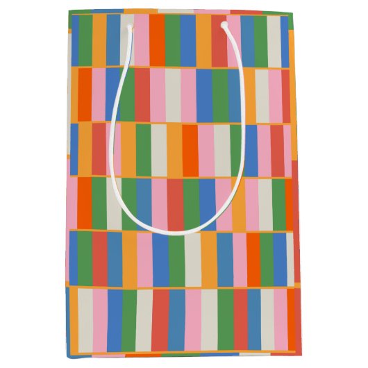 長いブロックカラフルチェックポップ・アートのパターン ミディアムペーパーバッグ (正面)