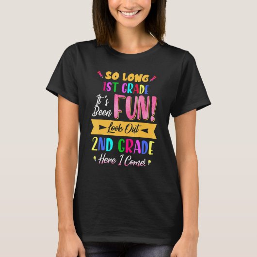 長い1年生ここで2年生を見る来L Tシャツ (正面)