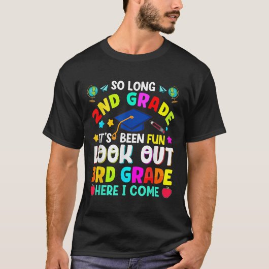 長い2年生の卒業生先生の子供 Tシャツ (正面)