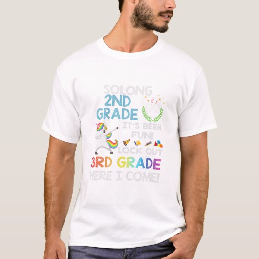 長い2年生、3年生に気をつけろ Tシャツ (正面)