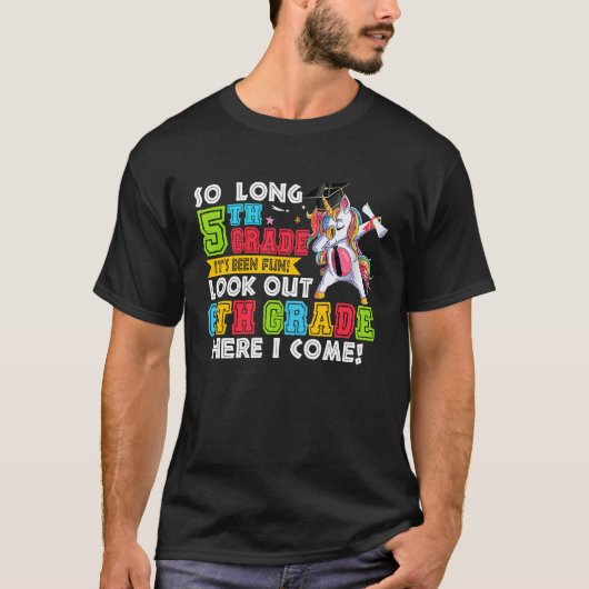 長い5年生はおもしろい6年生のユニだ Tシャツ (正面)