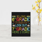 長い6年生 – 見て7年生! カード (黄色い花)