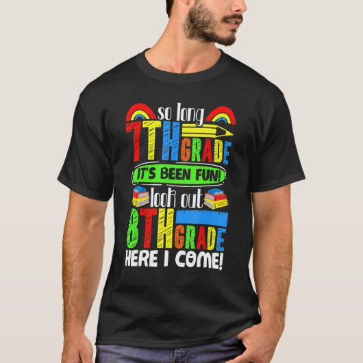 長い7年生ここで8年生を見る私来 Tシャツ (正面)