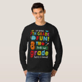 長い7年生はおもしろい8年生だ Tシャツ (正面フル)