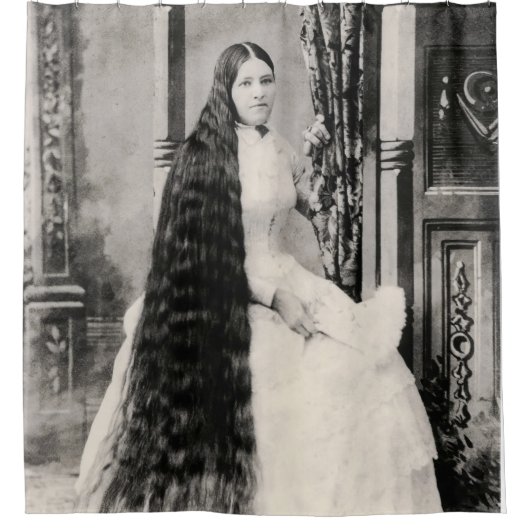 長ビクトリアン髪の人 シャワーカーテン (正面)