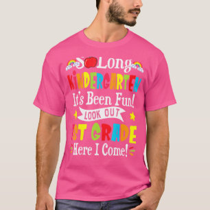 長幼稚園1年生ここで卒業来者 Tシャツ