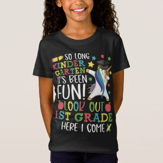 長幼稚園1年生Iユニコーン来 Tシャツ (正面)