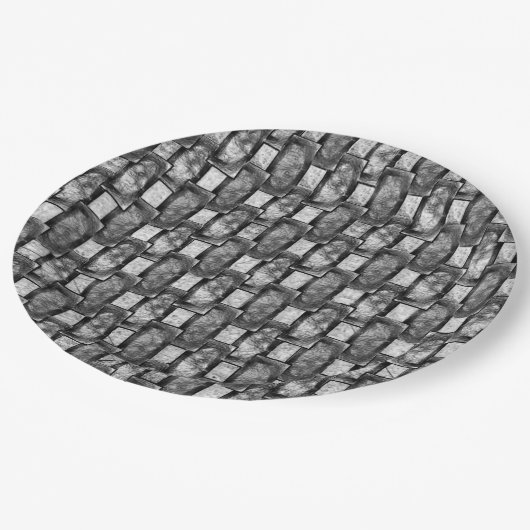 長方形の板に彫刻を施し、染色したもの。黒っぽい灰色 ペーパープレート (アングル)