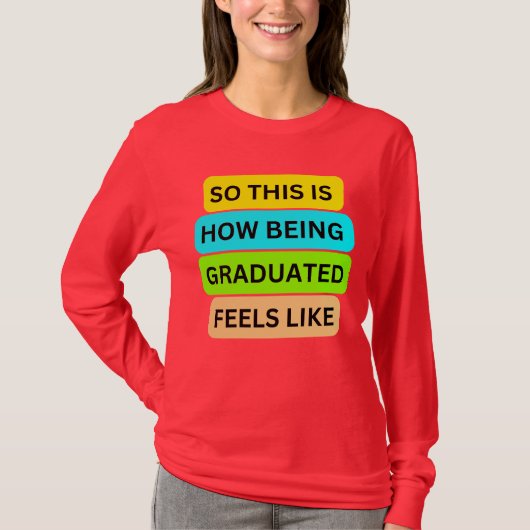 長袖Tシャツ赤SO_THIS_IS_HOW_BEING_GRAD Tシャツ (正面)