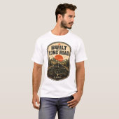 長距離走行に耐える – ヴィンテージ バイク アドベンチャー Tシャツ (正面フル)