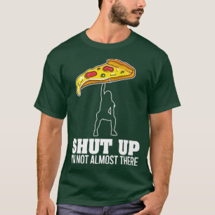 閉じる私はほとんど存在しないピザおもしろいトレーニング Tシャツ