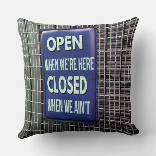 開いたおもしろい記号、閉じたおもしろい記号 クッション (裏面)