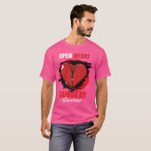 開いたハート手術回復 – 生存者モードオン Tシャツ (正面フル)