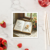 開いた本に記された結婚記念日とお二人のお名前 スタンダードカクテルナプキン (インサイチュ)