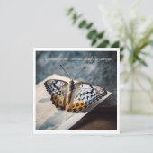 開いている本に座る蝶、カスタマイズ可能 (スタンド正面)