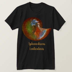 開口化蝶石アンモナイト殻 Tシャツ
