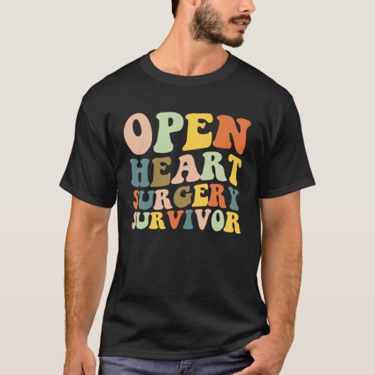開心術のサバイバー 心臓手術の回復 Tシャツ (正面)