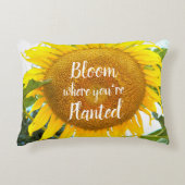 開花あなたはひまわりフローラ アクセントクッション (正面)