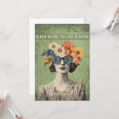 開花が植えられた非現実的な花の女性 カード (正面/裏面インサイチュ)