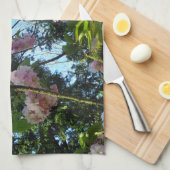 開花さくらんぼ、花、自然、ピンクの花 キッチンタオル (四つ折り)