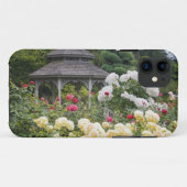 開花したバラとガゼボ+ローズガーデン Case-Mate iPhoneケース (裏面(横))
