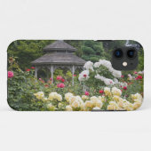 開花したバラとガゼボ ローズ ガーデン Case-Mate iPhoneケース (裏面(横))