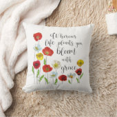 開花と恵み – ポピーの花 クッション (ブランケット)