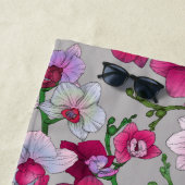 開花のあなたの一流の|ピンクの蘭を加えて下さい ビーチタオル (インサイチュ)