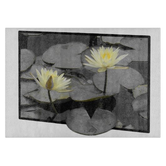 開花の枠を超える カッティングボード (正面)