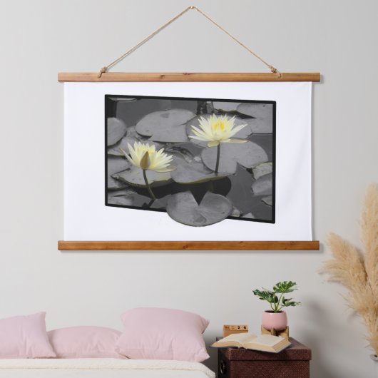 開花の枠を超える 吊り下げ型タペストリー (寝室)