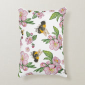 開花リンゴ果樹園とミツバチの水彩画 アクセントクッション (正面(垂直))