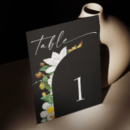 開花ヴィンテージ椿。黒文字結婚の テーブルナンバー