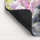 開花園の標準的なシュナウザーの子犬 マウスパッド (コーナー)